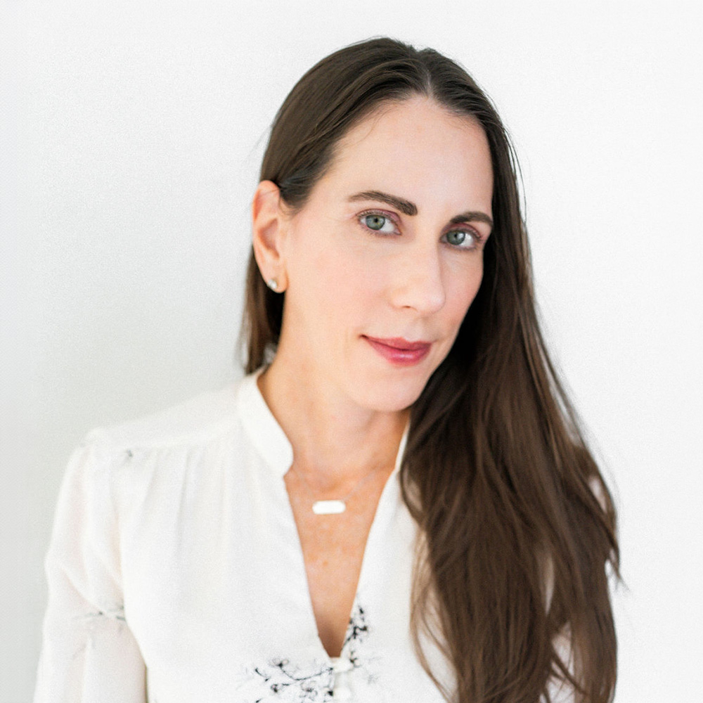 Headshot of Andrea Raven Recovery Founder